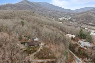 75 Red Oak Ln, Waynesville, NC 28786 - Photo 44