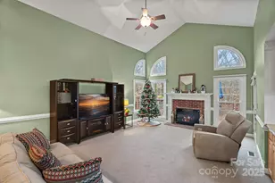 9210 Ivy Brook Ct, Charlotte, NC 28269 - Photo 16