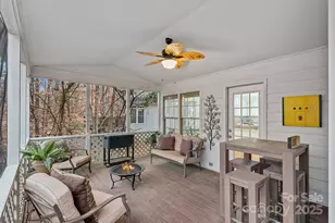 9210 Ivy Brook Ct, Charlotte, NC 28269 - Photo 32