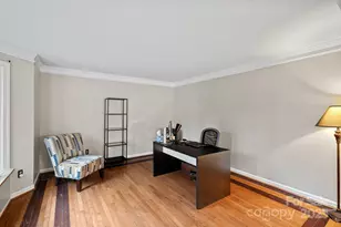 9210 Ivy Brook Ct, Charlotte, NC 28269 - Photo 2