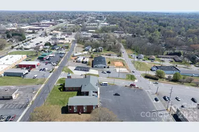 121 13th Street SW, Hickory, NC 28602 - Photo 36
