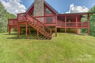 5023 Elk Park Hwy, Elk Park, NC 28622 - Photo 32