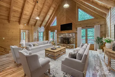 5023 Elk Park Highway, Elk Park, NC 28622 - Photo 4