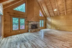 5023 Elk Park Hwy, Elk Park, NC 28622 - Photo 12