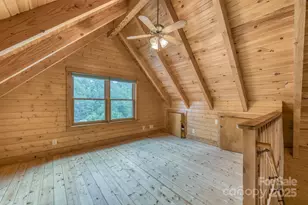 5023 Elk Park Hwy, Elk Park, NC 28622 - Photo 18