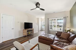 17754 Caldwell Track Dr, Cornelius, NC 28031 - Photo 8