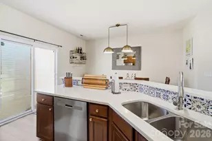 17754 Caldwell Track Dr, Cornelius, NC 28031 - Photo 14