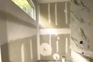 219 Walnut Ave, Charlotte, NC 28208 - Photo 22