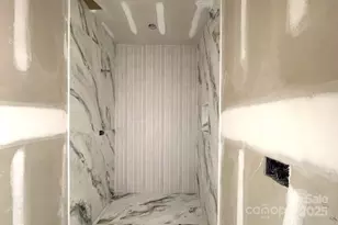 219 Walnut Ave, Charlotte, NC 28208 - Photo 12