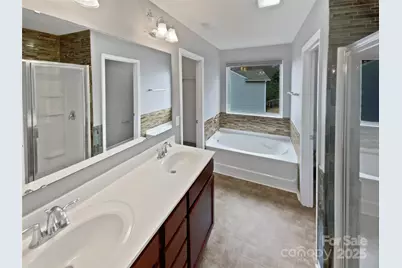 2305 Bloomfield Drive, Kannapolis, NC 28081 - Photo 6