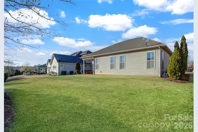 15511 Lake Ridge Road, Charlotte, NC 28278 - Photo 2