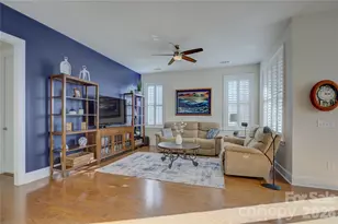 15511 Lake Ridge Rd, Charlotte, NC 28278 - Photo 16