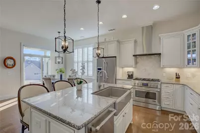 15511 Lake Ridge Road, Charlotte, NC 28278 - Photo 12