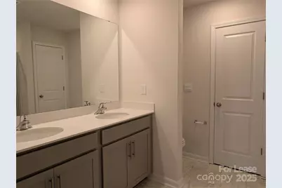 9043 Lowfalls Lane, Charlotte, NC 28216 - Photo 14