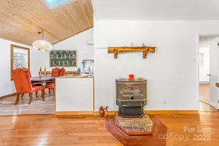 226 Fish Pond Ln, Burnsville, NC 28714 - Photo 14