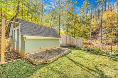 226 Fish Pond Lane, Burnsville, NC 28714 - Photo 30