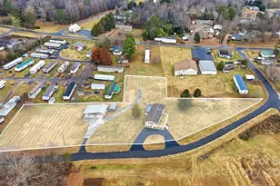 2010 Old Dragstrip St, Hickory, NC 28601 - Photo 2