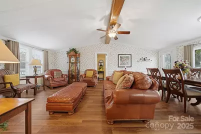 2010 Old Dragstrip Street, Hickory, NC 28601 - Photo 10