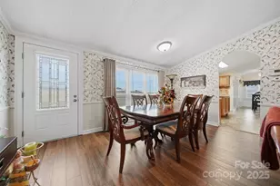 2010 Old Dragstrip St, Hickory, NC 28601 - Photo 18