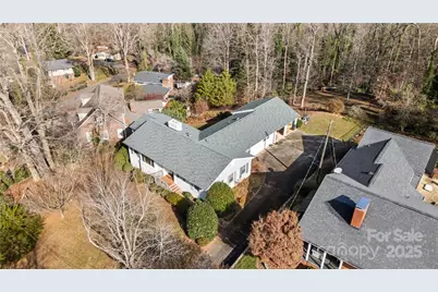 232 W Park Drive, Morganton, NC 28655 - Photo 2