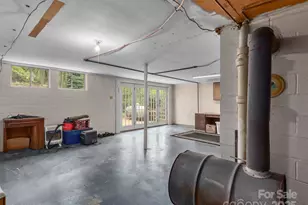 1963 Crymes Cove Rd, Waynesville, NC 28786 - Photo 36