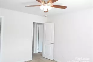 2605 Silverthorn Dr, Charlotte, NC 28273 - Photo 14