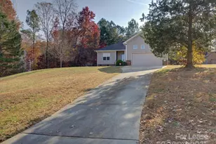 4405 Sugar Cane Ct, Waxhaw, NC 28173 - Photo 2