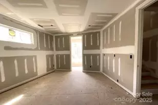 221 Walnut Ave, Charlotte, NC 28208 - Photo 6