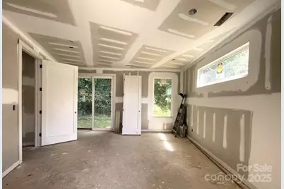 221 Walnut Avenue #D, Charlotte, NC 28208 - Photo 8