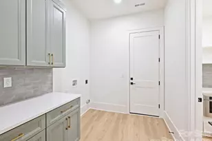 1420 E 35th St, Charlotte, NC 28205 - Photo 20