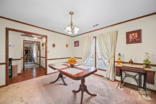 912 Cathedral Dr, Belmont, NC 28012 - Photo 4