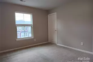 4122 Audubon Pk Dr, Charlotte, NC 28217 - Photo 22