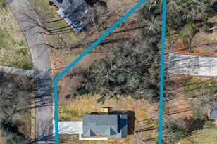 1326 Brentwood Dr, Newton, NC 28658 - Photo 26