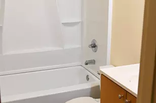 1121 Grovewood Dr, Charlotte, NC 28208 - Photo 28