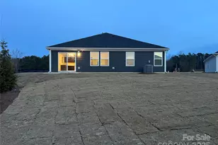 12508 Forager Pl, Midland, NC 28107 - Photo 2