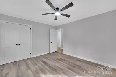 915 Crestmere Street, Charlotte, NC 28208 - Photo 22