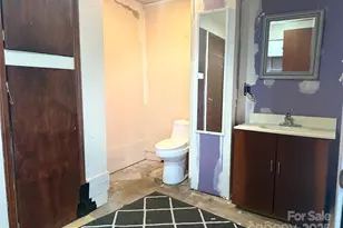 138 Rash Rd, Lincolnton, NC 28092 - Photo 6