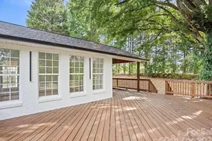 13530 4 Oaks Ln, Matthews, NC 28105 - Photo 22