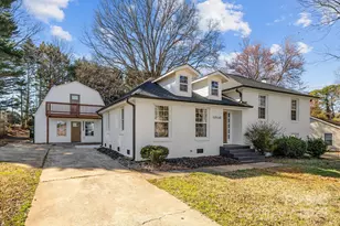 13530 4 Oaks Ln, Matthews, NC 28105 - Photo 1