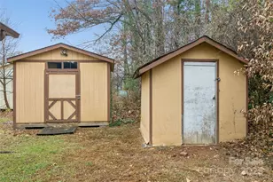 1126 Old US 70 Hwy W, Black Mountain, NC 28711 - Photo 24