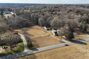 7523 McWhirter Rd, Mint Hill, NC 28227 - Photo 4