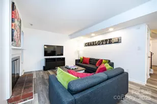 8307 Cricket Lake Dr, Charlotte, NC 28277 - Photo 14