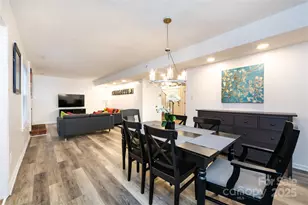 8307 Cricket Lake Dr, Charlotte, NC 28277 - Photo 16