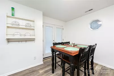 8307 Cricket Lake Drive, Charlotte, NC 28277 - Photo 8