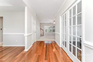 8611 Sabella Ln, Charlotte, NC 28216 - Photo 2