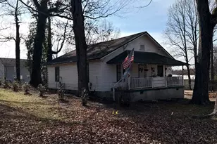 933 Wallace St, Statesville, NC 28677 - Photo 1