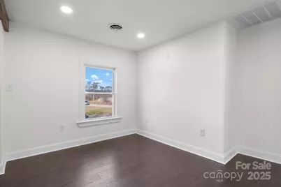 926 Fairview Drive SW, Lenoir, NC 28645 - Photo 18