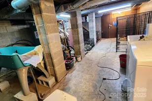 126 Gwyn St, North Wilkesboro, NC 28659 - Photo 44