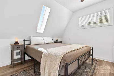 8032 Buck Creek Road, Marion, NC 28752 - Photo 14