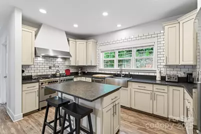 8026 Buck Creek Road, Marion, NC 28752 - Photo 12